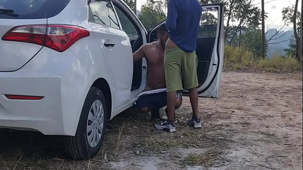 Image Carro do leite passando na sua rua.