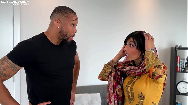 Image Bhabi Aaliyah Yasin celebrates with a big black cock
