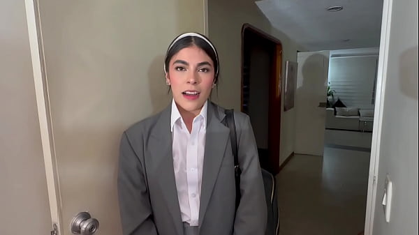 Image I SEDUCE A STUDENT I SEE ON THE STREET, WE END UP HAVING SEX IN MY ROOM - FELIPE SKULL