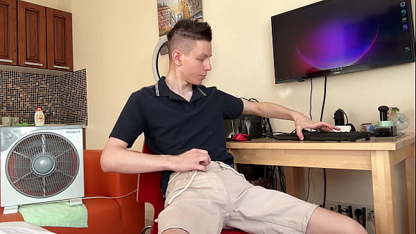 Image Young Slim Twink Edges For Ages Then Massive Eruption