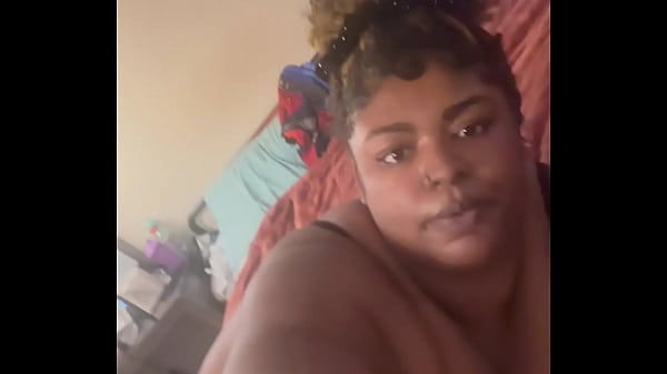 Image Sexy pregnant wife taking a creampie