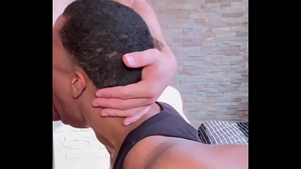Image Victor Ferraz fudendo o cu do Capixaba que conheceu na academia