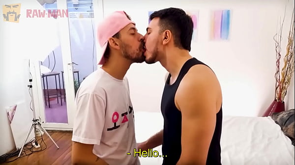 Image GUIPOLLACO explores ANDY's hairy body until he climaxes. 1