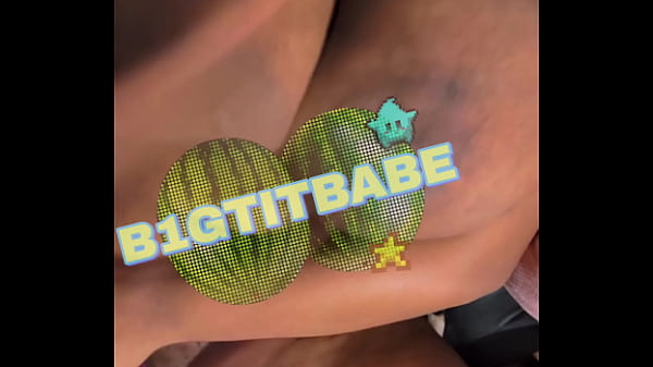 Image Giant Tits Playing on Floor with Toy