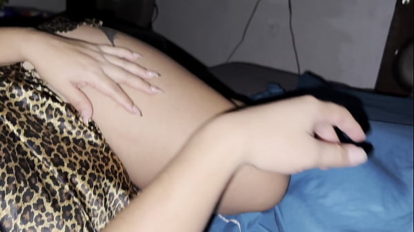 Image la puta de mi cu&ntilde_ada mamando verga