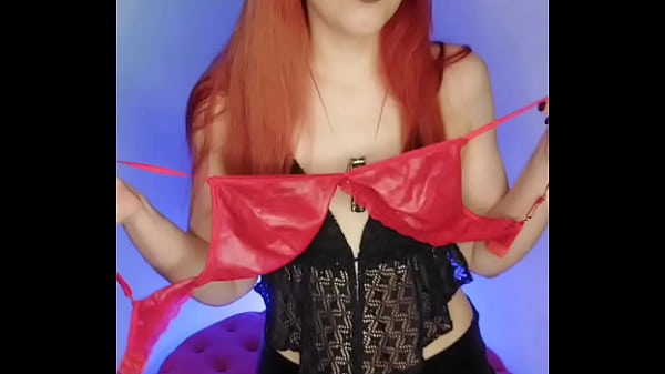 Image Los CORNUDOS tambien celebran HALLOWEEN... Pero complaciendo a su AMA lookeados de putitas!