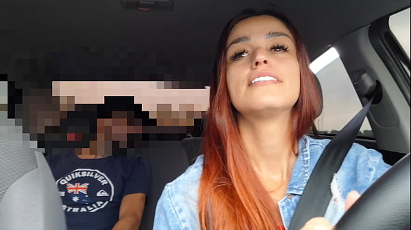 Image Motorista de app safada pegou passageiro se masturbando por tr&aacute_s e fudeu com ele sem camisinha!