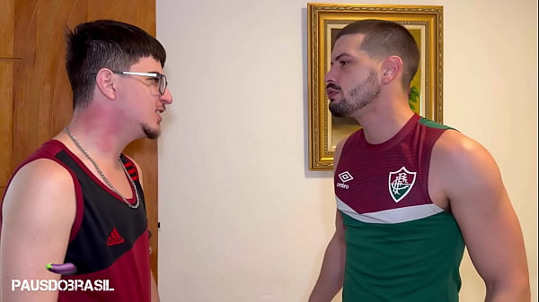 Image Pau GROSSO no Novinho