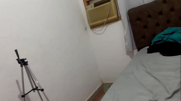 Image Minha primeira vez comendo o cuzinho da madrasta de 45 anos da minha namorada
