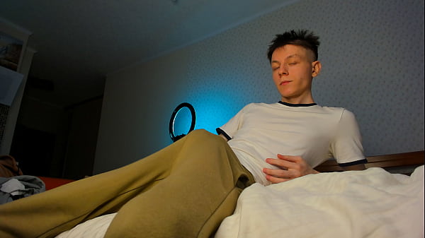 Image Fan Requested No Hands Cum Slim 18yo Twink Delivers