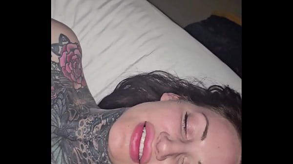 Image LaylaSinsxx sub girl deepthroating dick