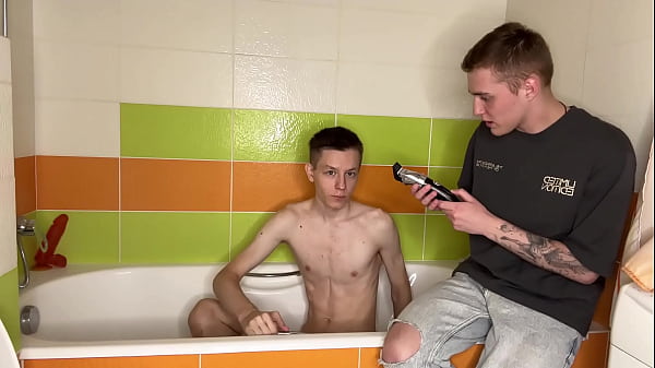 Image Bratty Twink With Beautiful Face Teases Pathetic Viewers