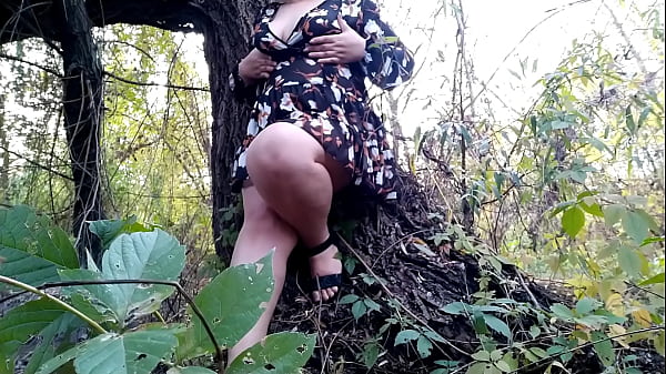 Image Mature milf masturbates