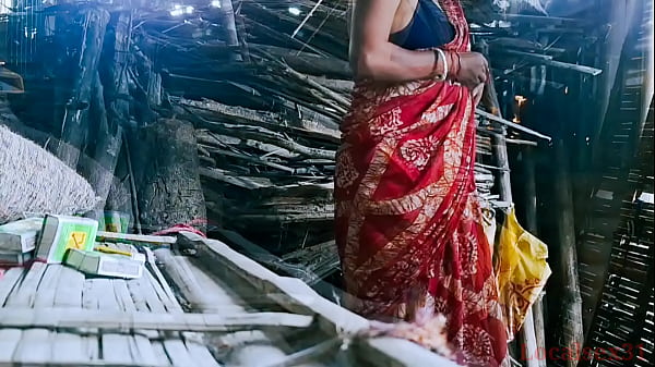 Image Bhabhi ki chupke se chudai outdoor fuck local bhabhi ( Official Video By Localsex31)