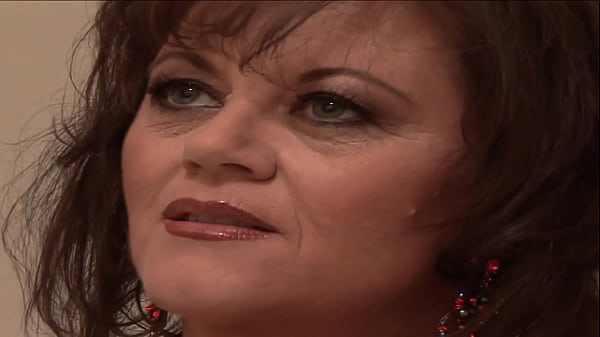 Image De'bella Is A Slutty Mommy Hungry for Cock