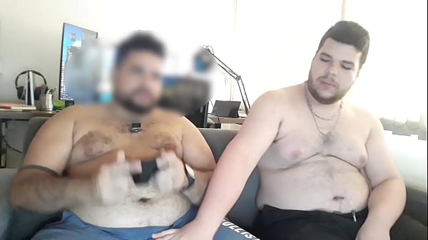 Image Fui Jogar Na Casa do Amigo Mas Eu Queria Mesmo Era Transar   Novinho Preto Come Gostoso o Gordinho Branquinho (DOBRADINHA COMPLETA)