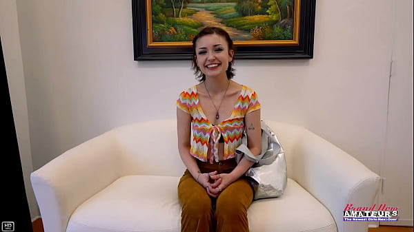 Image Short Haired Cutie Wendy Rimming Ass And Sucking A Big Juicy Dick To Milk!