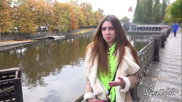 Image Beautiful Girl Make Blowjob and Cum in Face