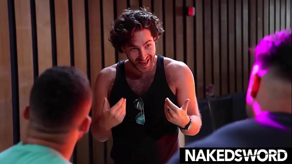 Image Beaux Banks Takes Every Inch Of Axel Rockham Dick
