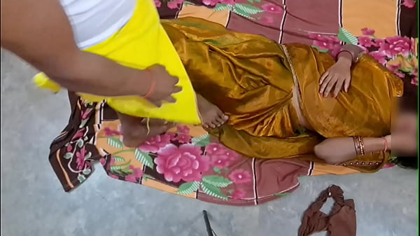 Image Beautiful bhabhi hot sex with secret lover with clear hindi audio
