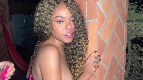 Image Petite Bubble Ass Mulata Hard Pussy Fucked!