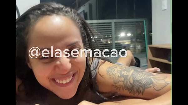 Image Meti o cintarralho na buceta dela at&eacute_ ela gozar e ter squirt