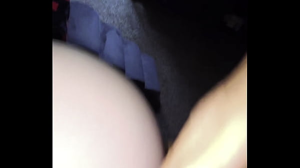 Image Big booty white bitch asked for a bbc quickie