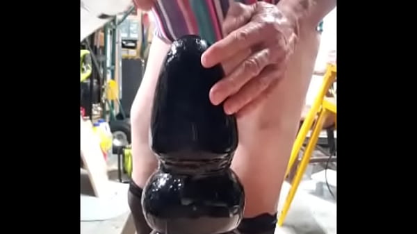 Image Danieladeep - H Cup Tits - Gigantic Plug