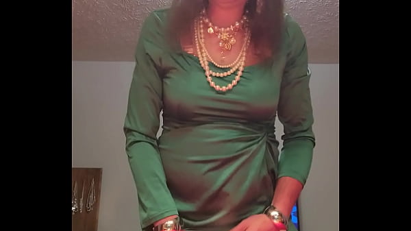 Image Busty Sissy Cumming