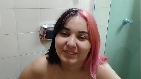 Image SOU UMA GRAVIDA NOVINHA NINFETINHA QUE ADORA SE EXIBIR MIJANDO