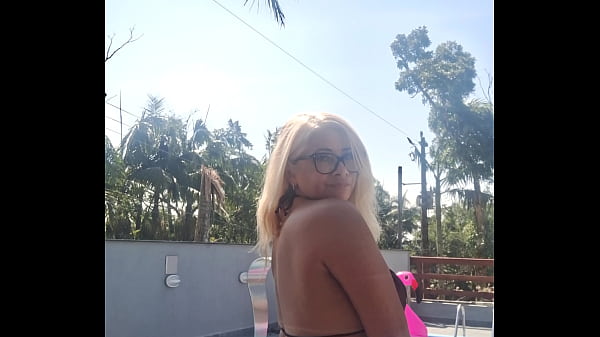 Image Estava na casa de uma amiga e fui no banheiro bater uma siririca...