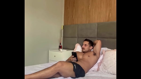 Image HETERO DISSE QUE ME COMERIA SE EU VESTISSE DE PUTINHA. TRATO &Eacute_ TRATO