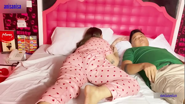 Image Ngentot anal sampai crot di lubang pantat bini orang
