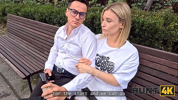 Image HUNT4K. Stranger has a surprise for a couple