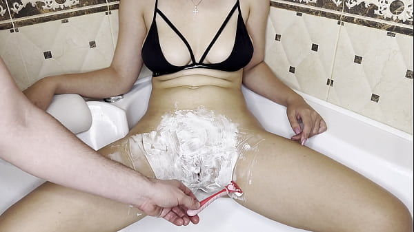 Image Hairy pussy shaving! Teen in a bra! FREE!