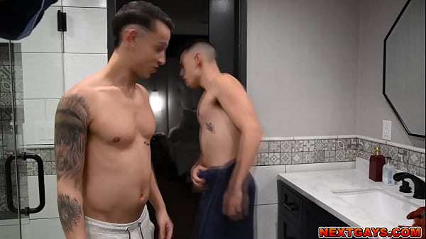 Image Steamy shower with Des Irez and River Castillo where they decide to use the shower at the same time