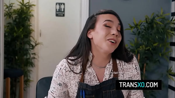 Image Brunette Tranny Have Crush On The Courier Guy - Kasey Kei