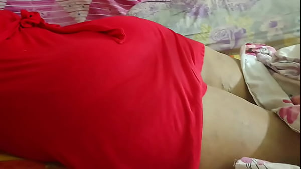 Image Horny Desi Wife With her big butt Enjoyed Body massage