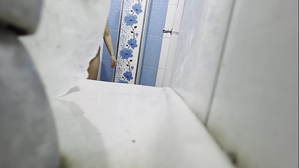 Image HIDDEN CAMERA IN THE BATHROOM