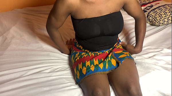Image Housemaid can&rsquo_t resist boss dick
