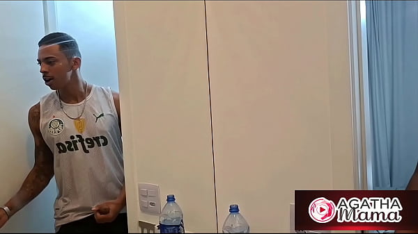 Image Agatha Mama Em No Banho &Eacute_ Mais Gostoso Marido BBC Chega Bem Na Hora Que Esposa MILF Est&aacute_ Tomando Banho