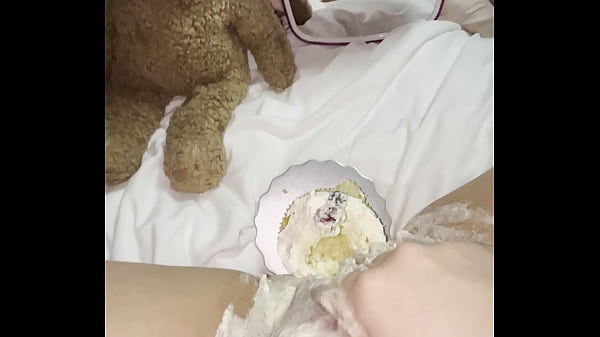 Image 4k-BEST TEEN FOOD PORN EVER-MY KINKY 18 YEARS OLD VIRGIN STEP SISTER MASTURBATES WITH CREAMY CAKE INSTEAD GOING TO COLLEGE-SAUDI AMATEUR-ARABIAN SNOWWHITE-LOS ANGELES-USA -UNITED STATES OF AMERICA-USA