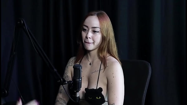 Image VEJA A ENTREVISTA SAFADA E CHEIA DE PUTARIA COM A THAISA REDVELVET NO PORN CAST BRAZIL - PARTE 1 (WATCH ON: SHEER/RED)