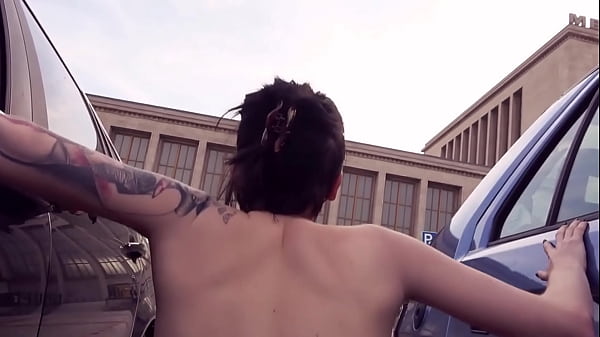 Image Risky Public Sex in The Middle of The City with Brunette Teen Babe