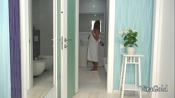 Image Milane Blanc sucked cock and fucked after a shower