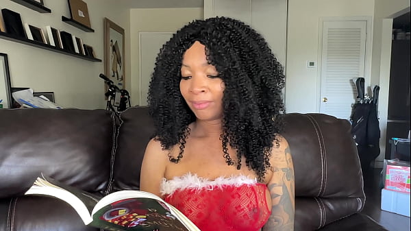Image Eva Parker Reads Christmas stories Day 1 of 5
