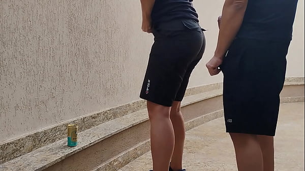 Image Amigo meteu o caralho na buceta da sapat&atilde_o machuda que n&atilde_o queria dar