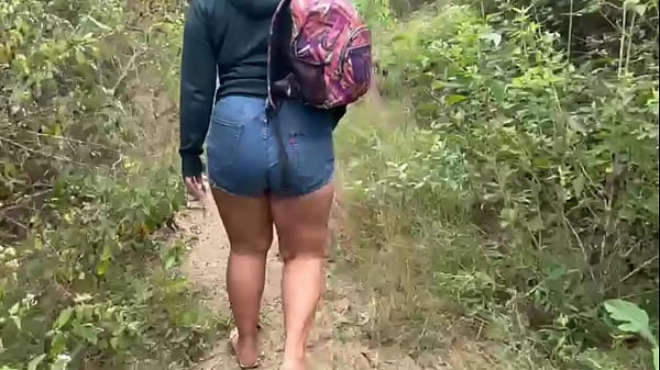 Image Me follaron duro en la cima de la monta&ntilde_a! Sexo real al aire libre