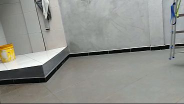Image TECNICO EM MANUTENCAO TRANZA COM CLIENTES