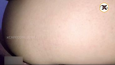 Image Mi hermanastra me entrega su conchita peluda para llenarla de leche y quede mojadita y pegajosa